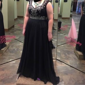 Black Prom Dress